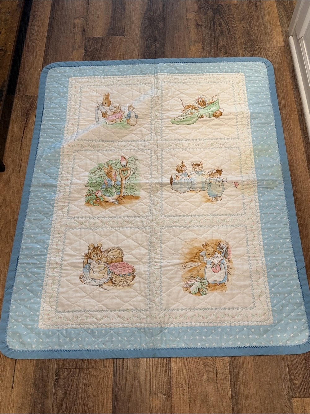 Vtg Peter Rabbit Baby Crib Comforter Quilt kitty